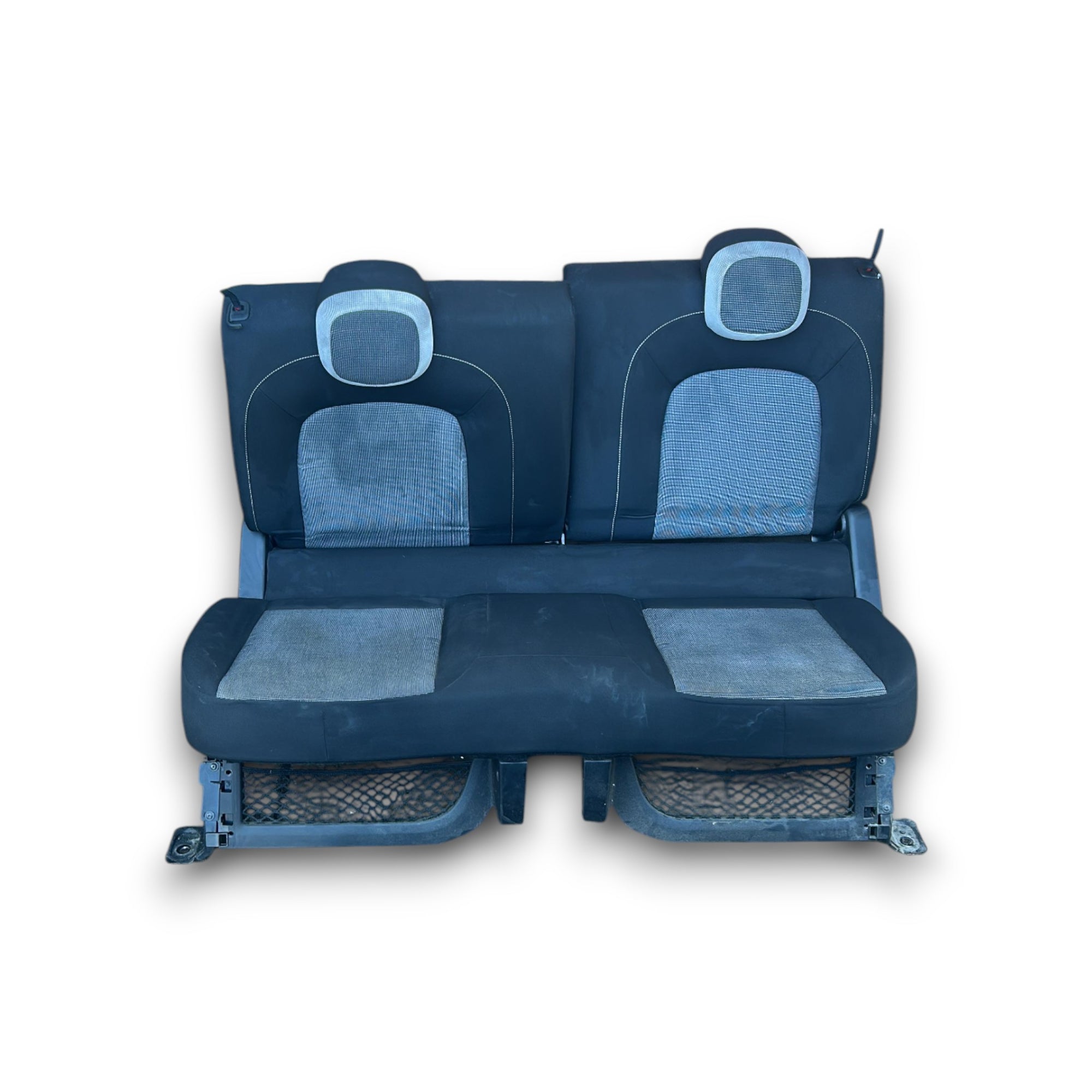 Sprache / Sitze in schwarzer und grauer Renault Twingo III Fabric (2014> 2024)
