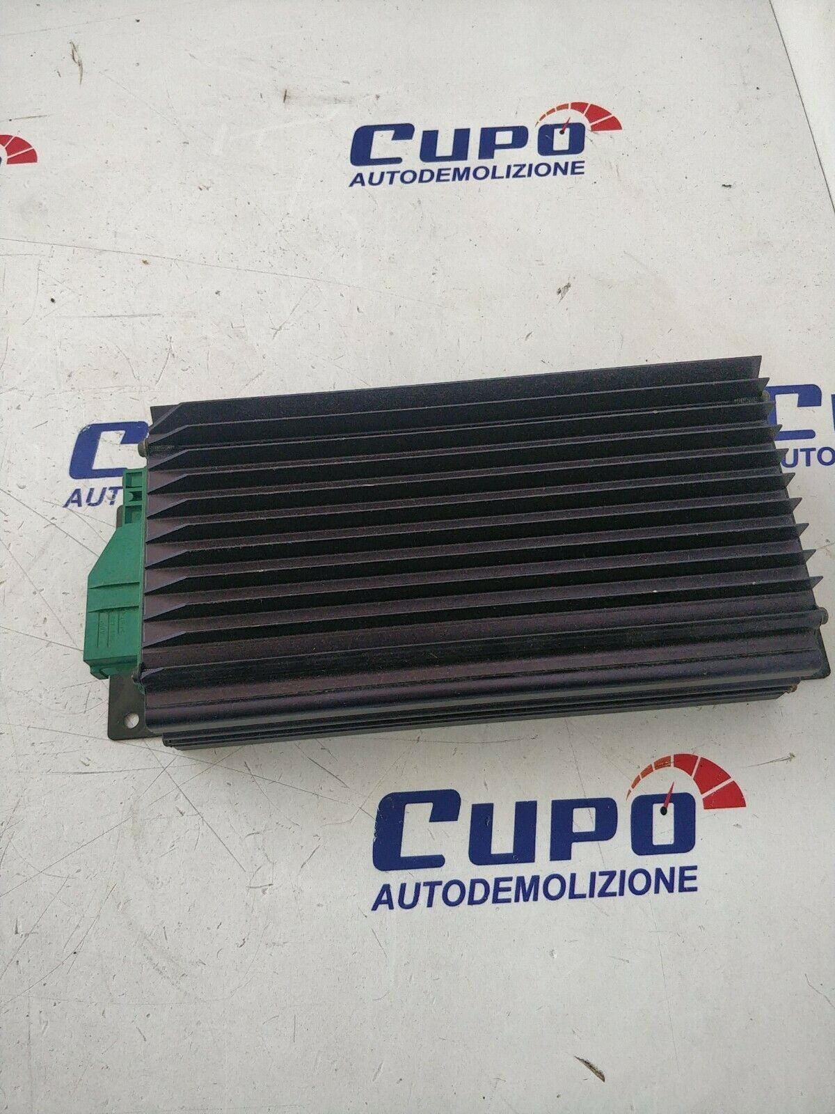 Amplificatore Bose Lancia Thesis Originale 60661380 - F&amp;P CRASH SRLS - Ricambi Usati