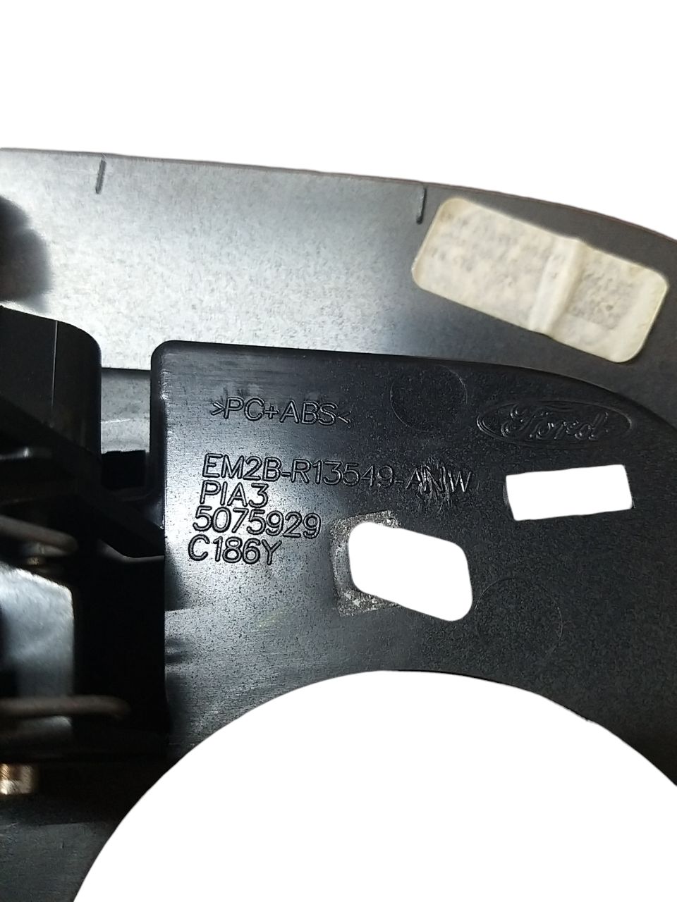 Cassetto / Vano Portaoggetti Cruscotto Centrale Ford S-Max ( 2015 - 2020 ) Cod : EM2B-R12549ANW - F&amp;P CRASH SRLS - Ricambi Usati