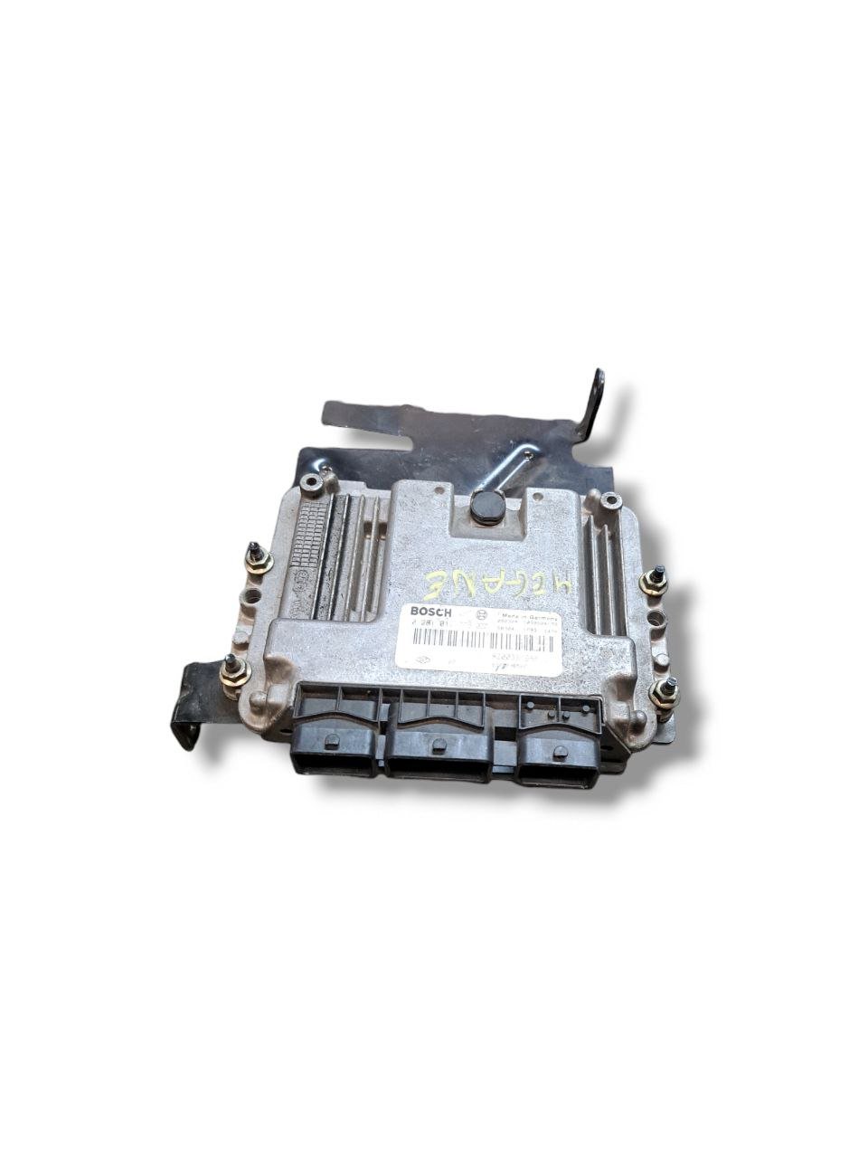 Centralina Ecu Motore Renault Megane / Scenic 1.9 DCI (2003-2008) COD:8200391966 - F&amp;P CRASH SRLS - Ricambi Usati