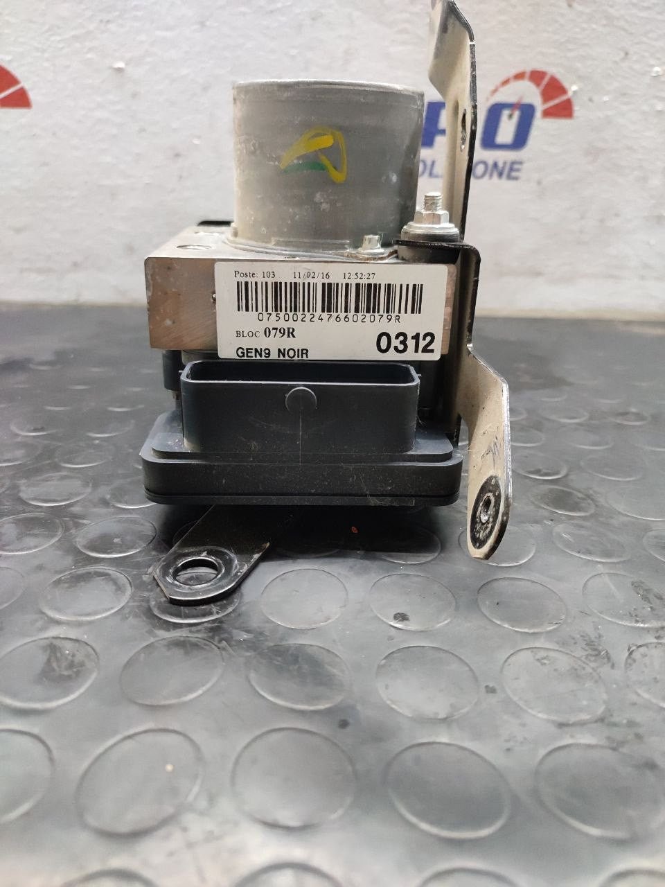 Centralina Pompa Abs Renault Kangoo (Restyling 2013) Cod:476602079R - F&P CRASH SRLS - Ricambi Usati
