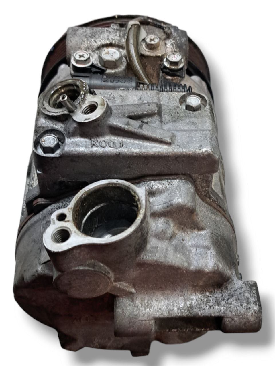 Compressore Aria / Clima Mercedes-Benz Vito 2.2 diesel (2003) COD:A0002343111 - F&P CRASH SRLS - Ricambi Usati