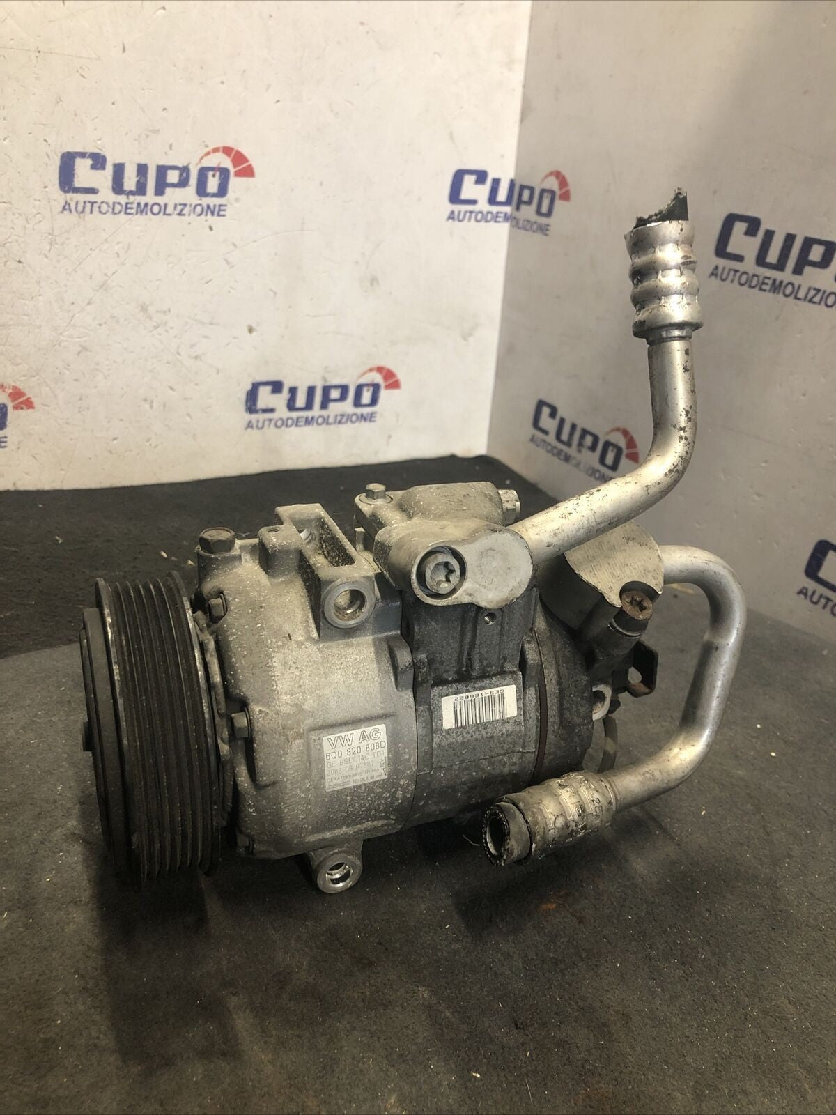 COMPRESSORE ARIA CONDIZIONATA clima SKODA/ VW/ SEAT/ AUDI 6q0820808d - F&P CRASH SRLS - Ricambi Usati