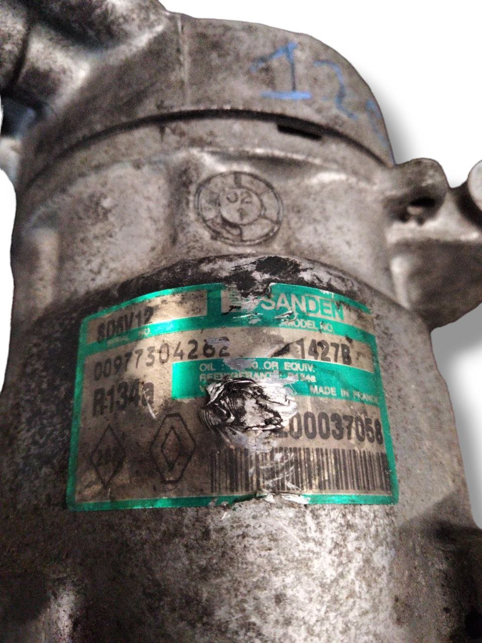 Compressore Clima Aria Condizionatore Renault Clio II 1.2b ( 2004 ) cod.8200037058 - F&P CRASH SRLS - Ricambi Usati