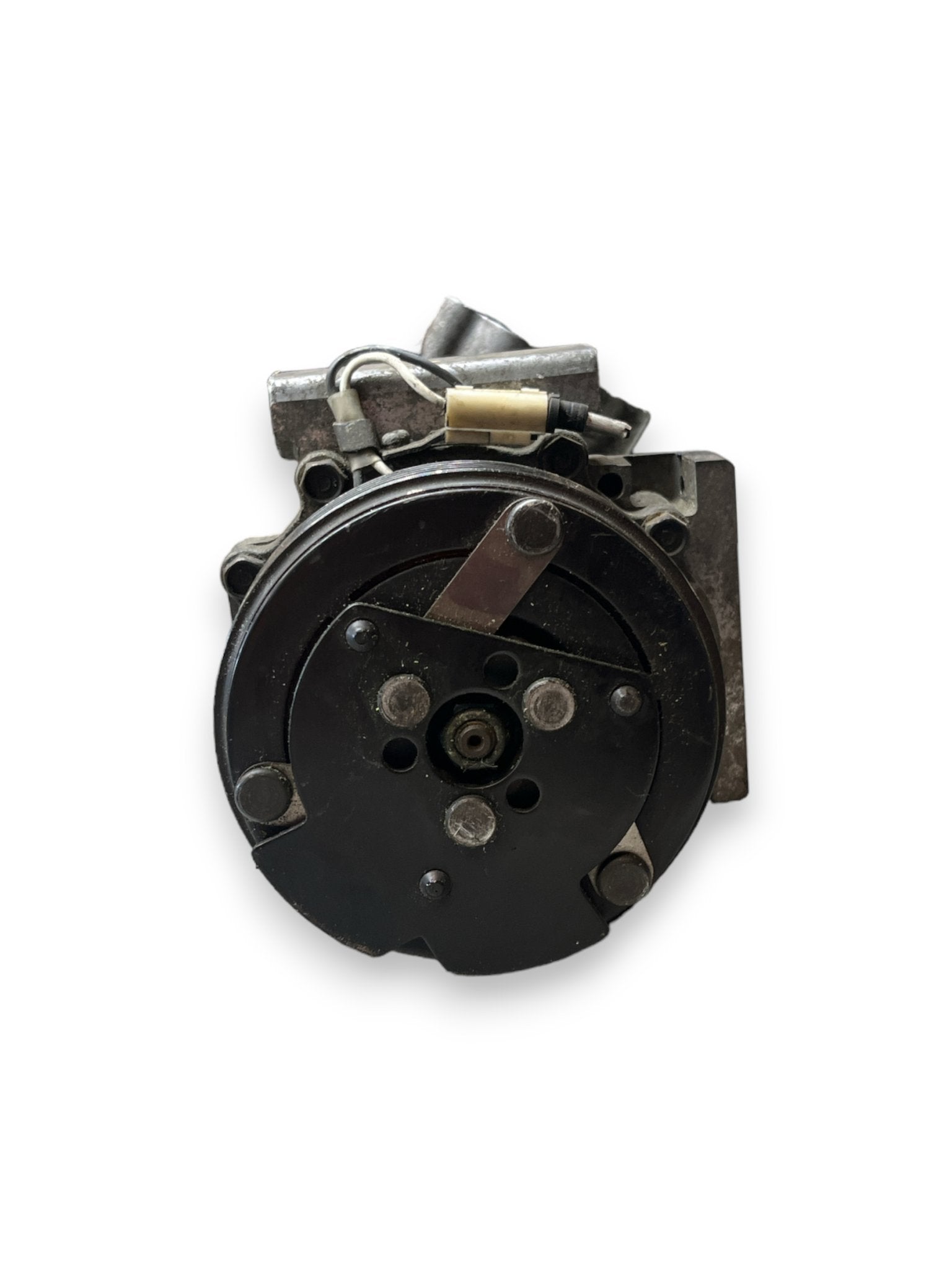 Compressore Clima Aria Condizionatore Renault Clio II 1.2b ( 2004 ) cod.8200037058 - F&P CRASH SRLS - Ricambi Usati
