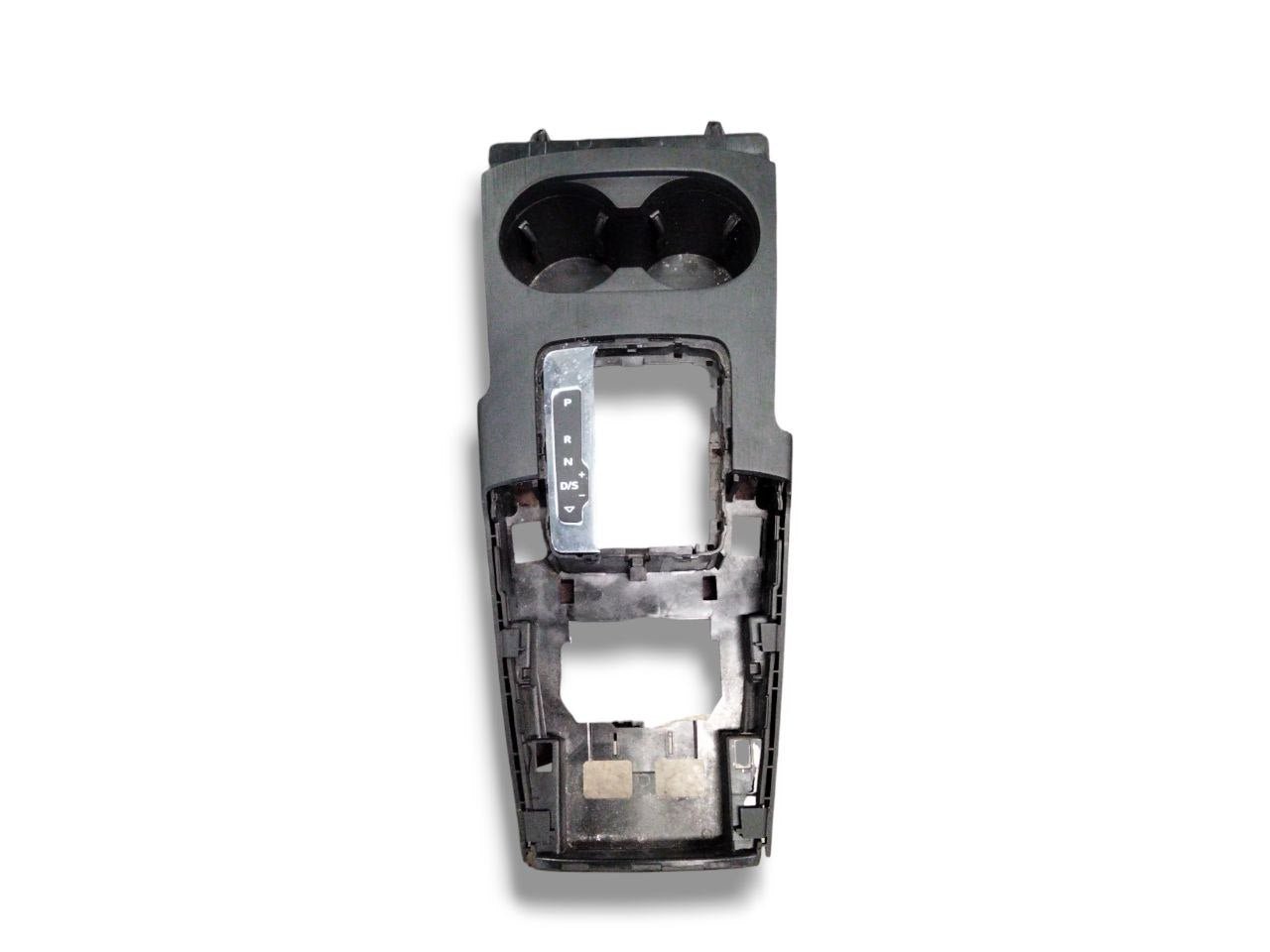 Console Centrale + Porta Bicchieri Audi A3 8V COD:8V1864261C (2012 - 2020 ) - F&P CRASH SRLS - Ricambi Usati