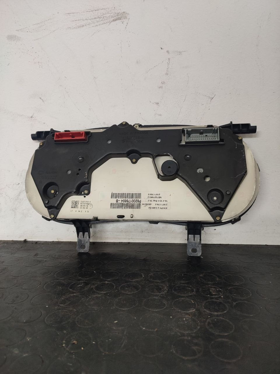 Contachilometri / Tachimetro Renault Kangoo (2003) cod: p8200176654 - F&P CRASH SRLS - Ricambi Usati