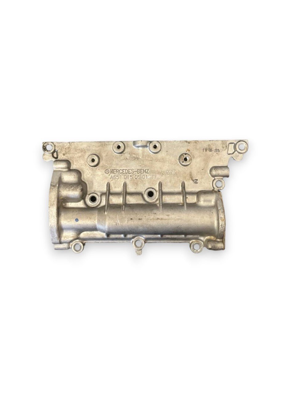 Coperchio laterale Testata Motore Mercedes - Benz Classe C W205 / Mercedes - Benz Classe A W176 / Mercedes - Benz Classe E W212 / Mercedes - Benz Classe B W246 / Mercedes - Benz Gla 2.2 Diesel (2014 al 2021) cod: A6510150601 - F&P CRASH SRLS - Ricambi Usati