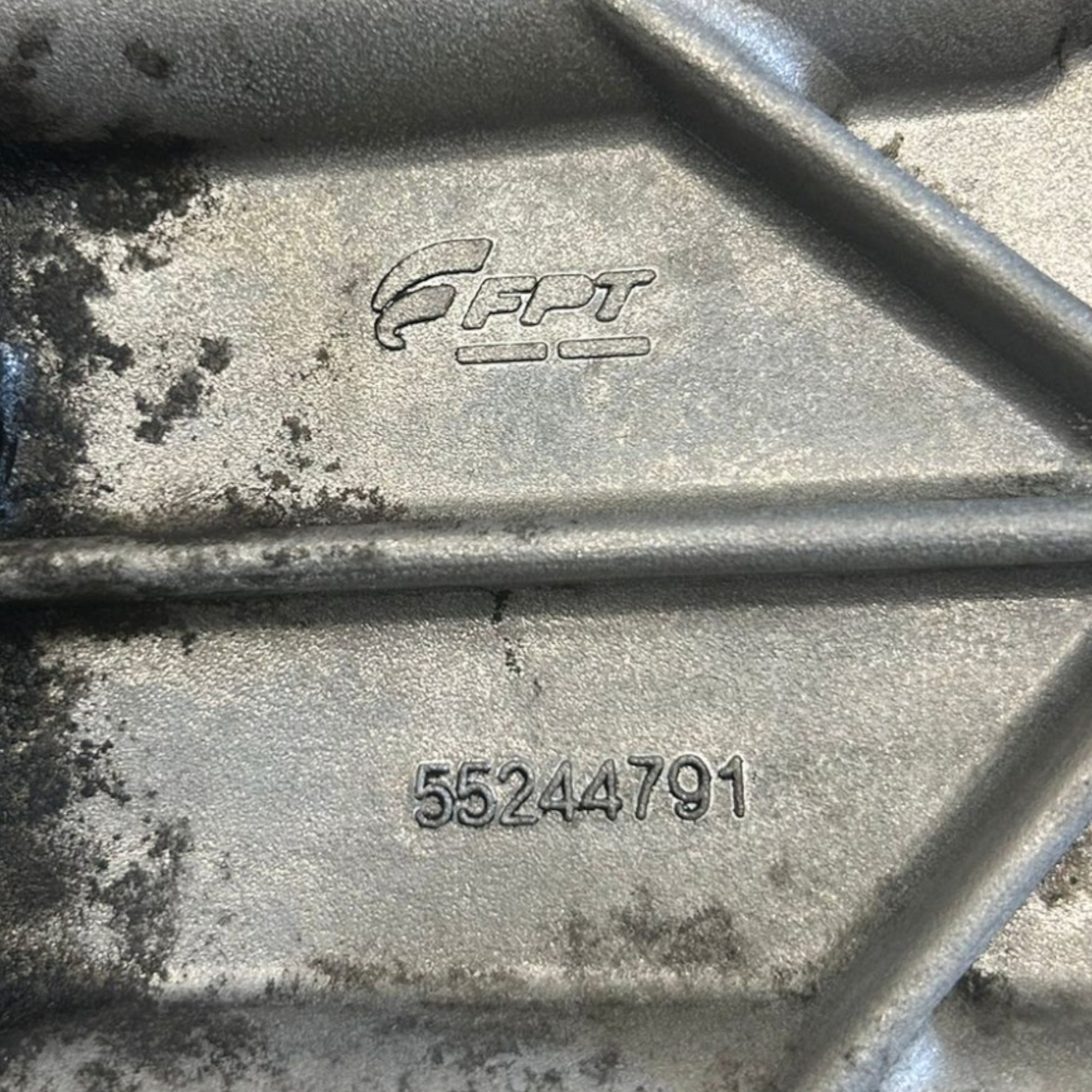Coppa Olio Motore Fiat Panda (312) cod.55244791 0.9 (TWINAIR) Benzina (2012 > ) - F&P CRASH SRLS - Ricambi Usati