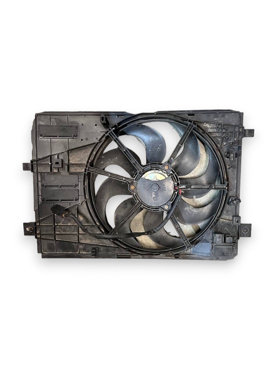 Elettroventola / Ventola Radiatore Peugeot Expert (2016>) COD:9806313880 - F&P CRASH SRLS - Ricambi Usati