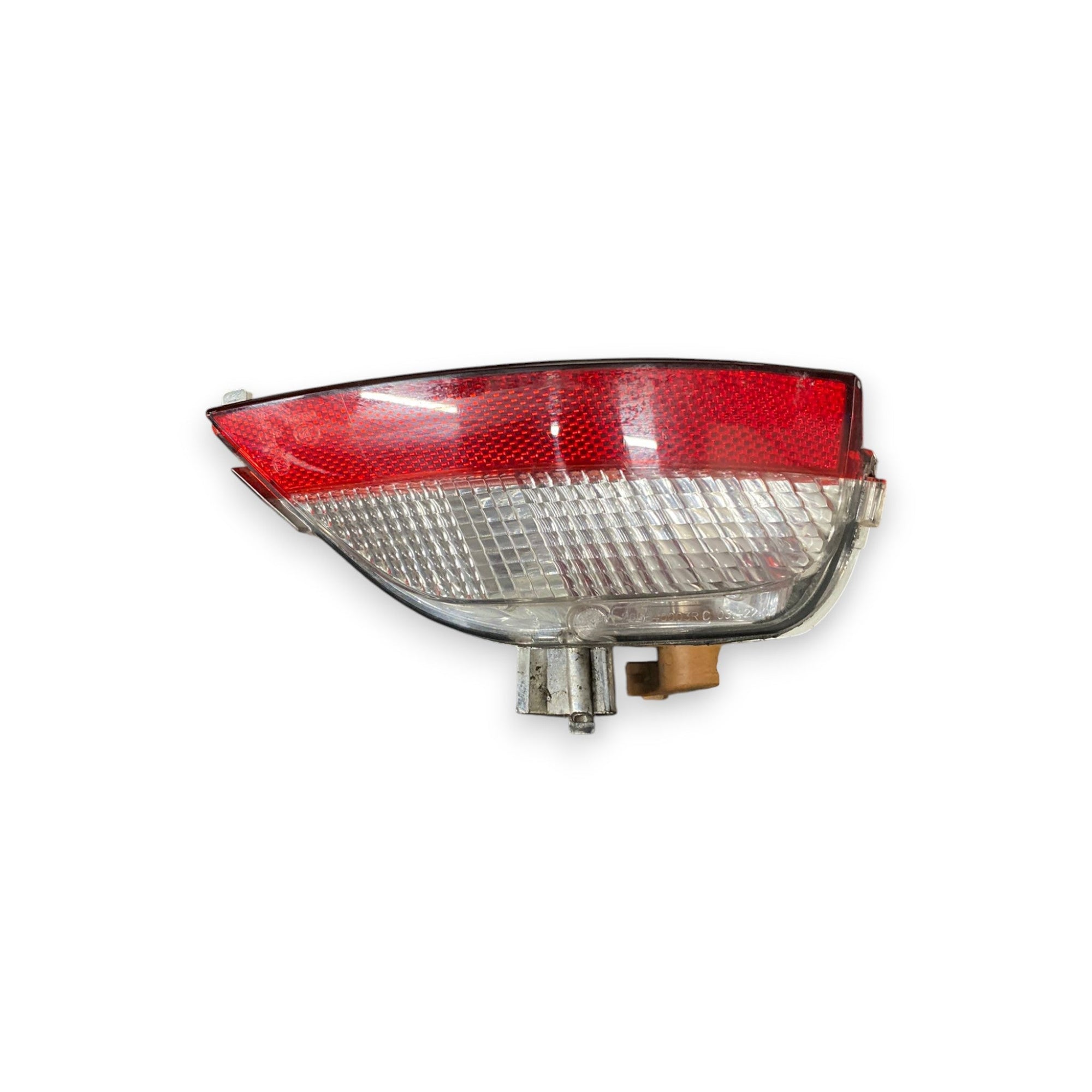 Fanale / stop alogeno posteriore destro (dx) retronebbia Renault Captur (2013 - 2019) Cod: 265540003RC - F&P CRASH SRLS - Ricambi Usati