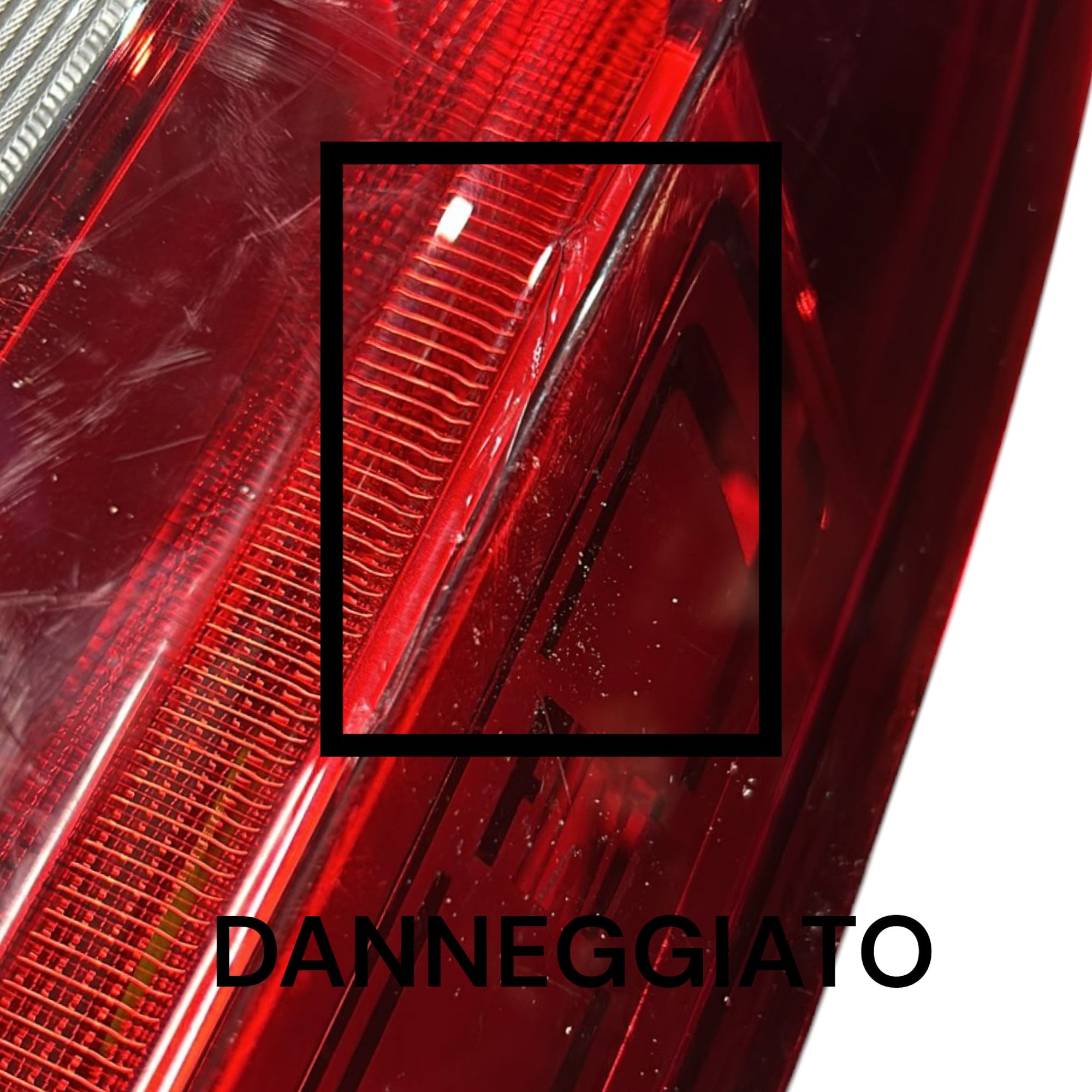 Fanale / Stop Alogeno Posteriore Destro Fiat Doblo II cod.52044715 (2009 > 2022) - F&P CRASH SRLS - Ricambi Usati