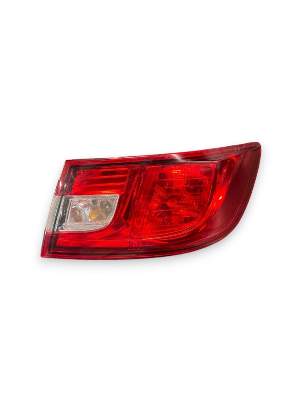 Fanale / Stop Alogeno posteriore esterno destro (dx) Renault Clio IV (2012 al 2021) cod: 265509846R - F&P CRASH SRLS - Ricambi Usati