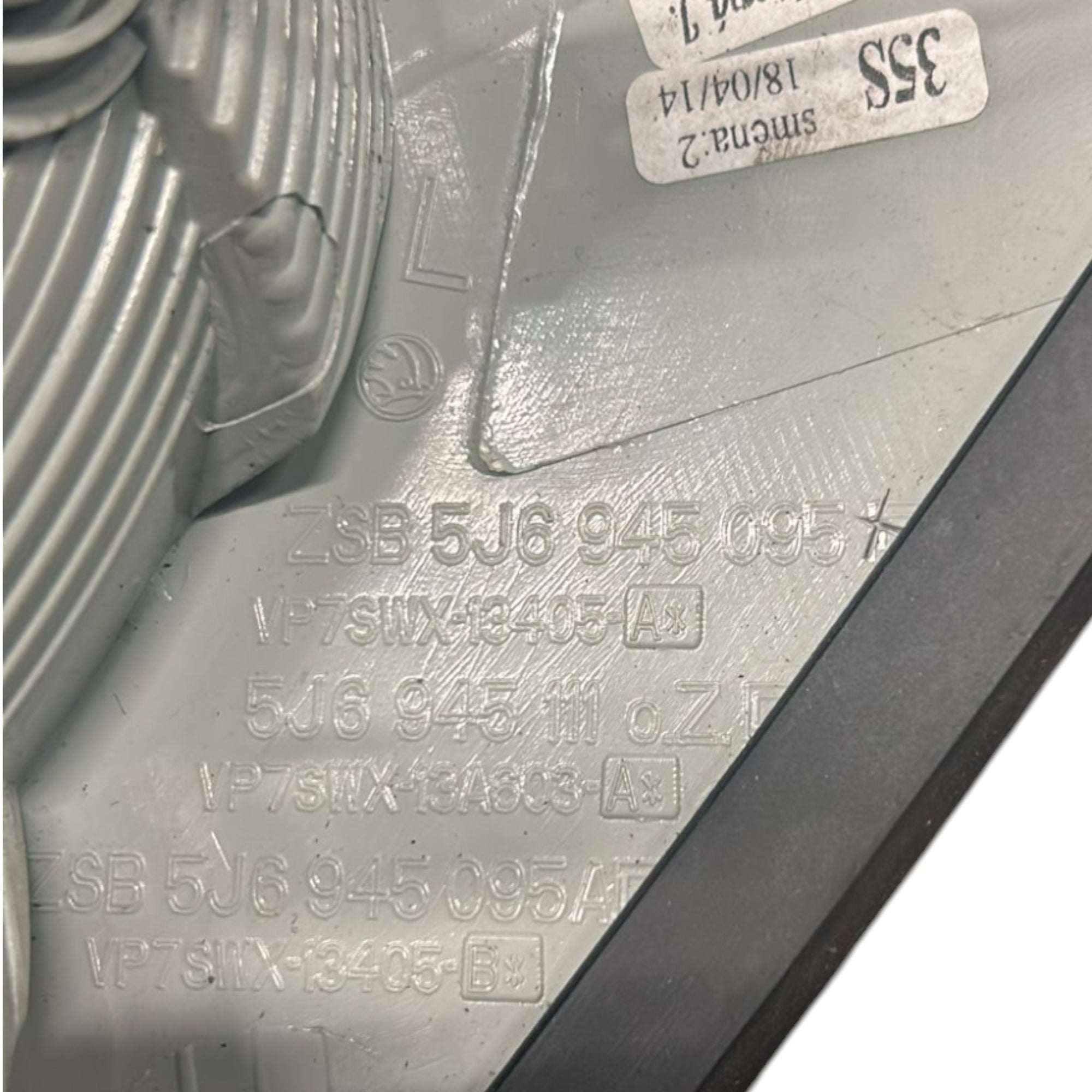 Fanale / Stop Alogeno Posteriore Sinistro Skoda Fabia II cod.5J6945095 (2007 > 2014) - F&P CRASH SRLS - Ricambi Usati