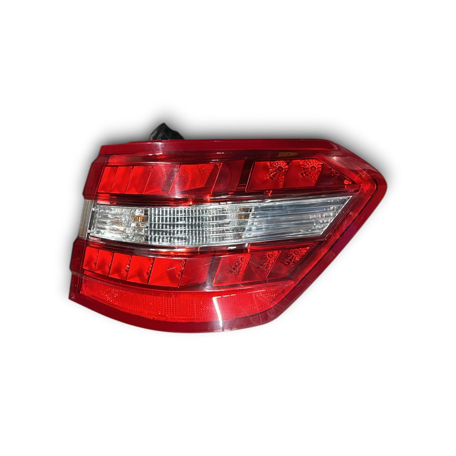 Fanale / Stop Esterno Led / Alogeno Destro Mercedes Benz Classe E station wagon (W212) cod.2128203864 (2009 > 2016) - F&P CRASH SRLS - Ricambi Usati
