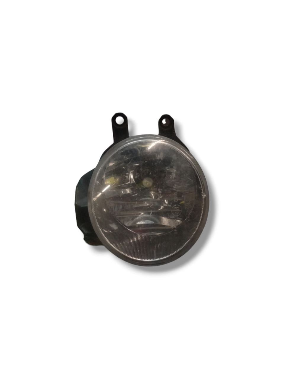 Faro Fendinebbbia anteriore destro (dx) Toyota Yaris (2006) cod: 81210-02110 - F&amp;P CRASH SRLS - Ricambi Usati