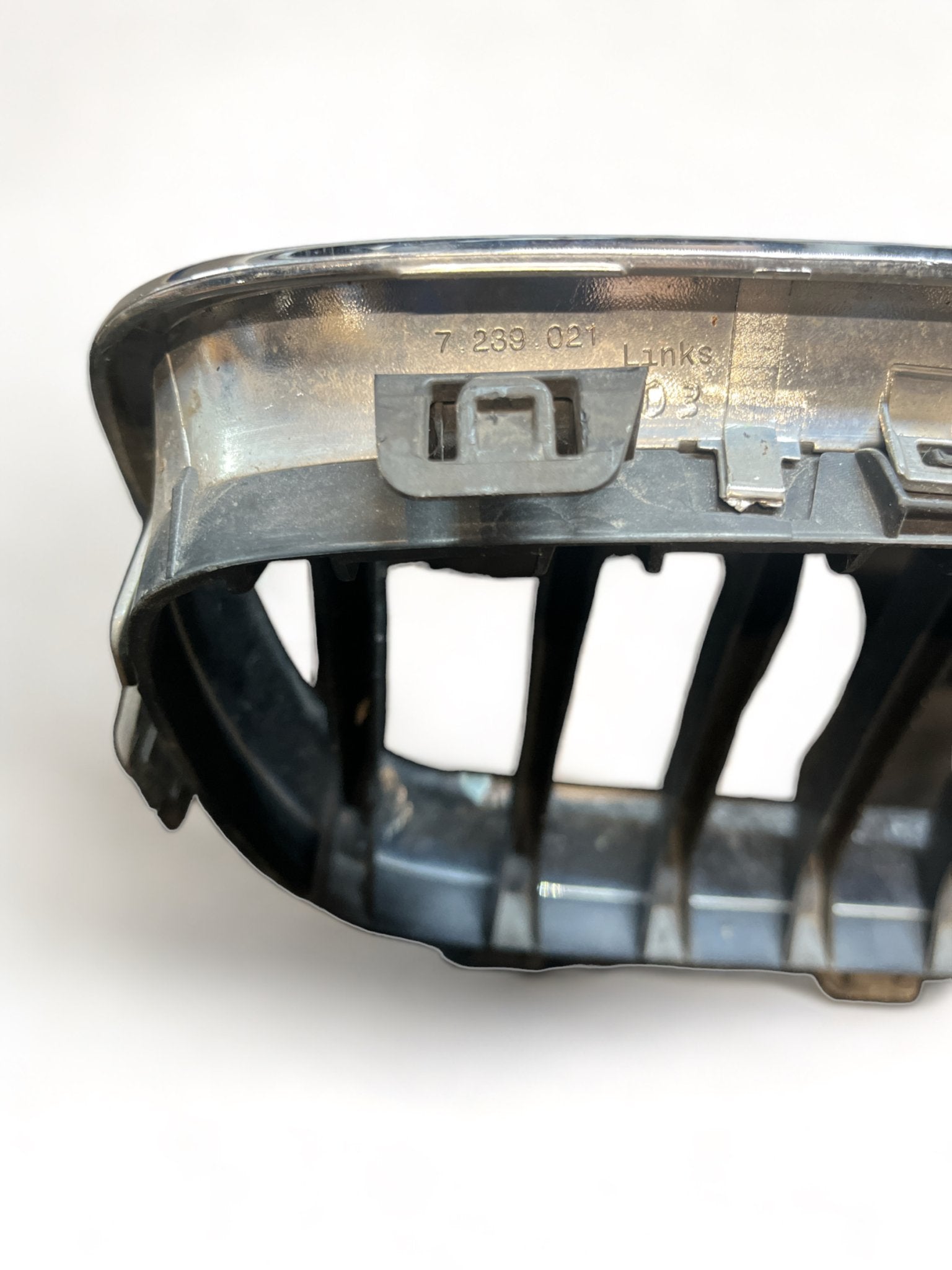 Griglia Paraurti Anteriore BMW Serie 1 ( F20 - 2011 ) cod : 7239021 - F&P CRASH SRLS - Ricambi Usati