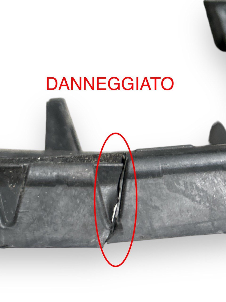 Griglia Paraurti Anteriore Inferiore Peugeot 208 I (2012 > 2019) cod.9673855677 - F&P CRASH SRLS - Ricambi Usati