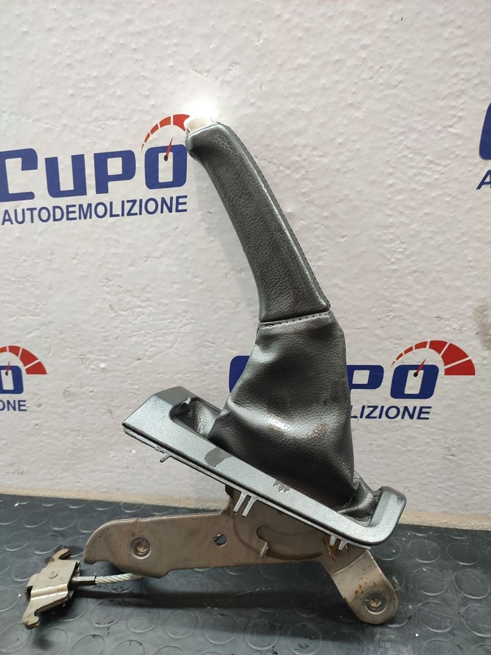 Leva del Cambio VOLVO V70 II SERIE 2.4 cod: 30645174 - F&P CRASH SRLS - Ricambi Usati