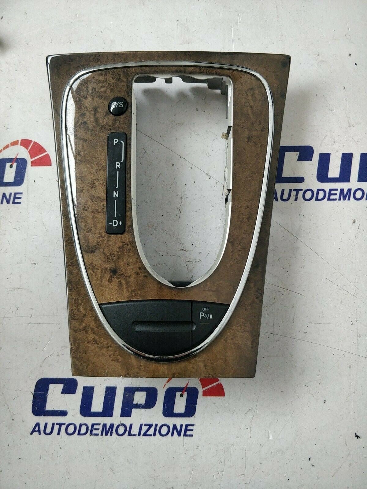 Mercedes Classe E W211 2002-08 Rivestimento Mascherina Leva Cambio A2116808136 - F&amp;P CRASH SRLS - Ricambi Usati