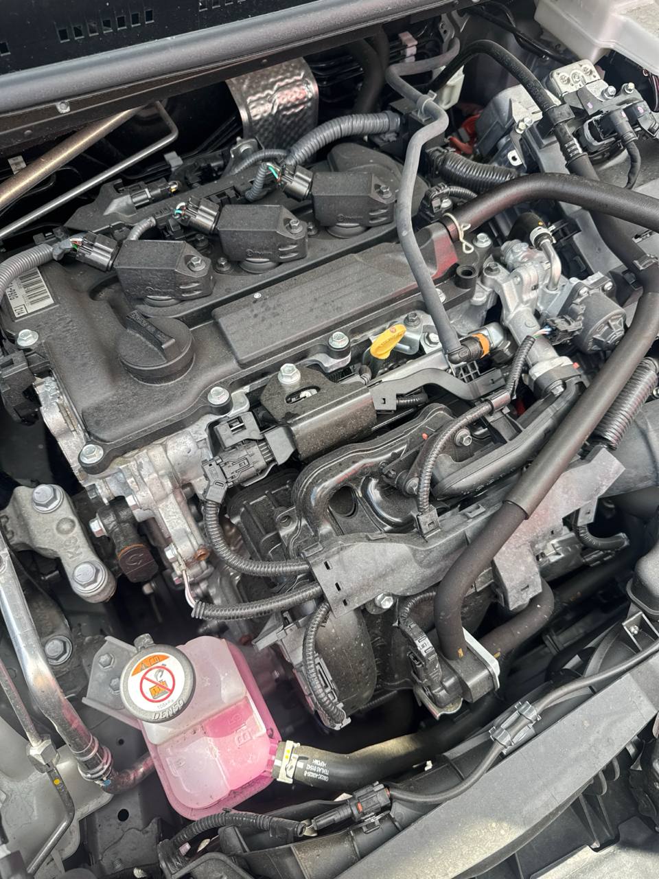 Motore Toyota Yaris Cross ( 2023 ) 1.5 Benzina / Elettrico cod : XM15A - P92G M15AFXE M15A - F&P CRASH SRLS - Ricambi Usati