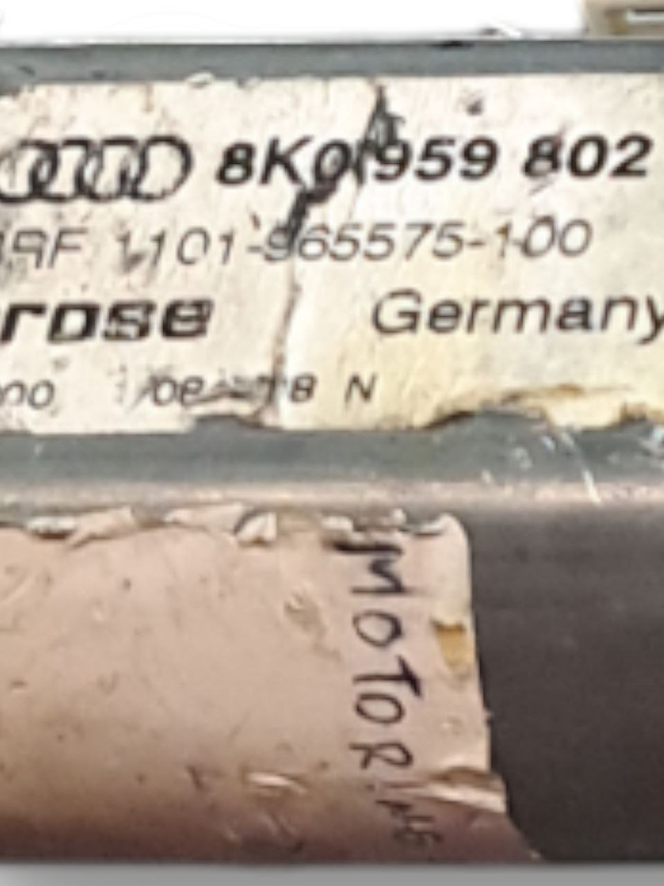 Motorino alzavetro Anteriore Destro (dx) Audi A4 B8 (2010) COD:8k0959802 - F&P CRASH SRLS - Ricambi Usati