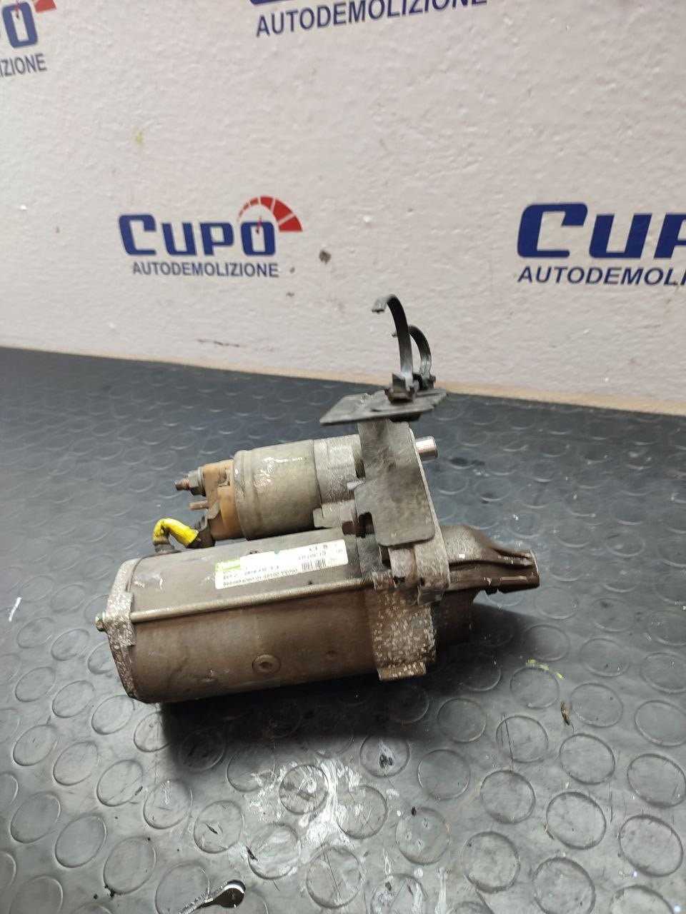 Motorino avviamento Peugeot Partner 1.6 hdi cod 9662854080 - F&P CRASH SRLS - Ricambi Usati