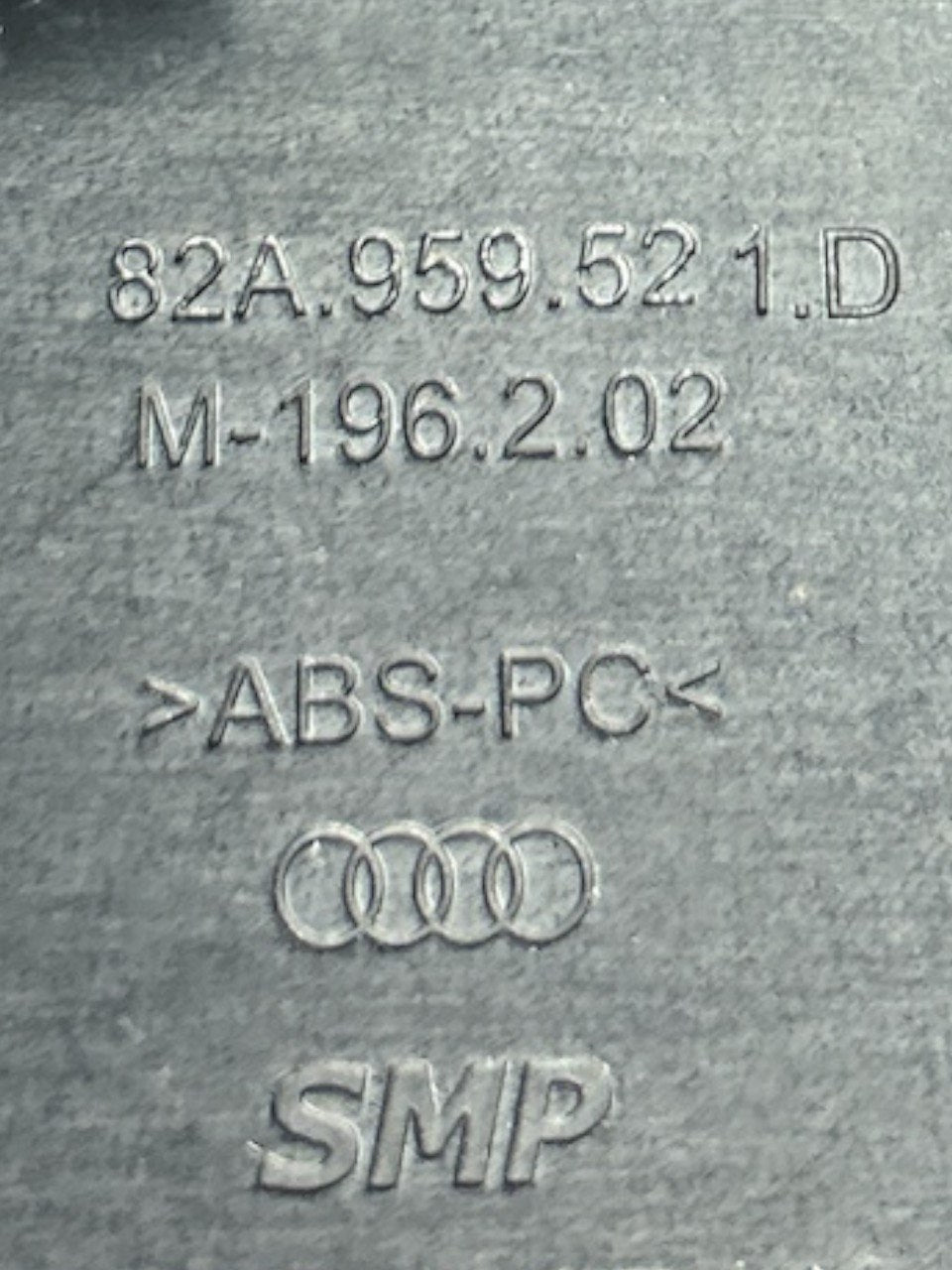 Audi A1 Linkshalterbeschichtung (GB) (2020>) Kabeljau