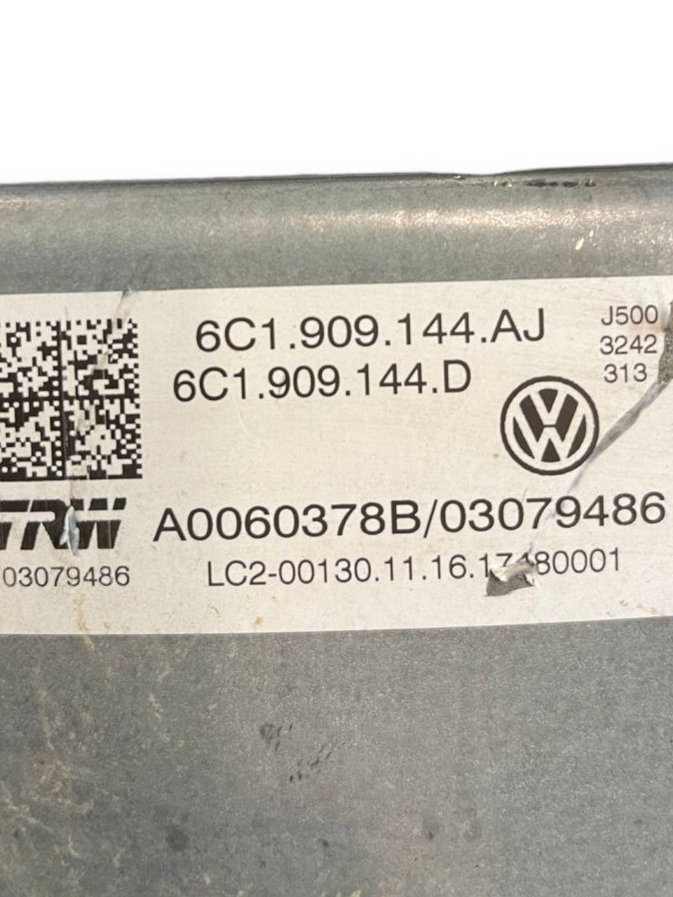 Piantone Sterzo Elettrico Volkswagen Polo 1.4 Diesel (2009 al 2017) cod: 6C1423510BK/ 6C1909144AJ / 6C1909144D - F&P CRASH SRLS - Ricambi Usati