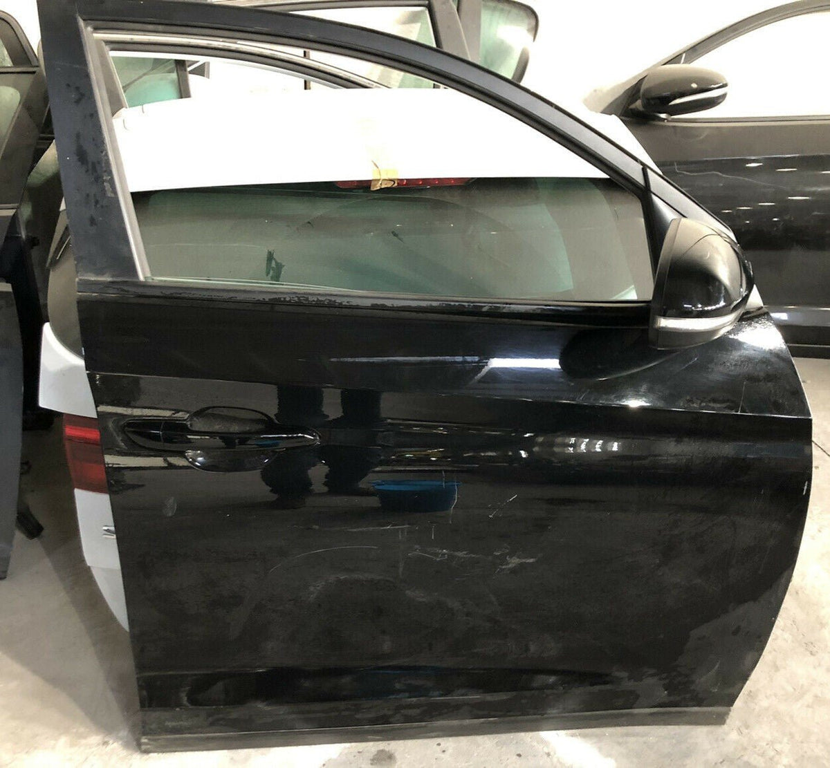 Porta Portiera Anteriore DX Hyundai Tucson 2015 Nero In Poi - F&amp;P CRASH SRLS - Ricambi Usati