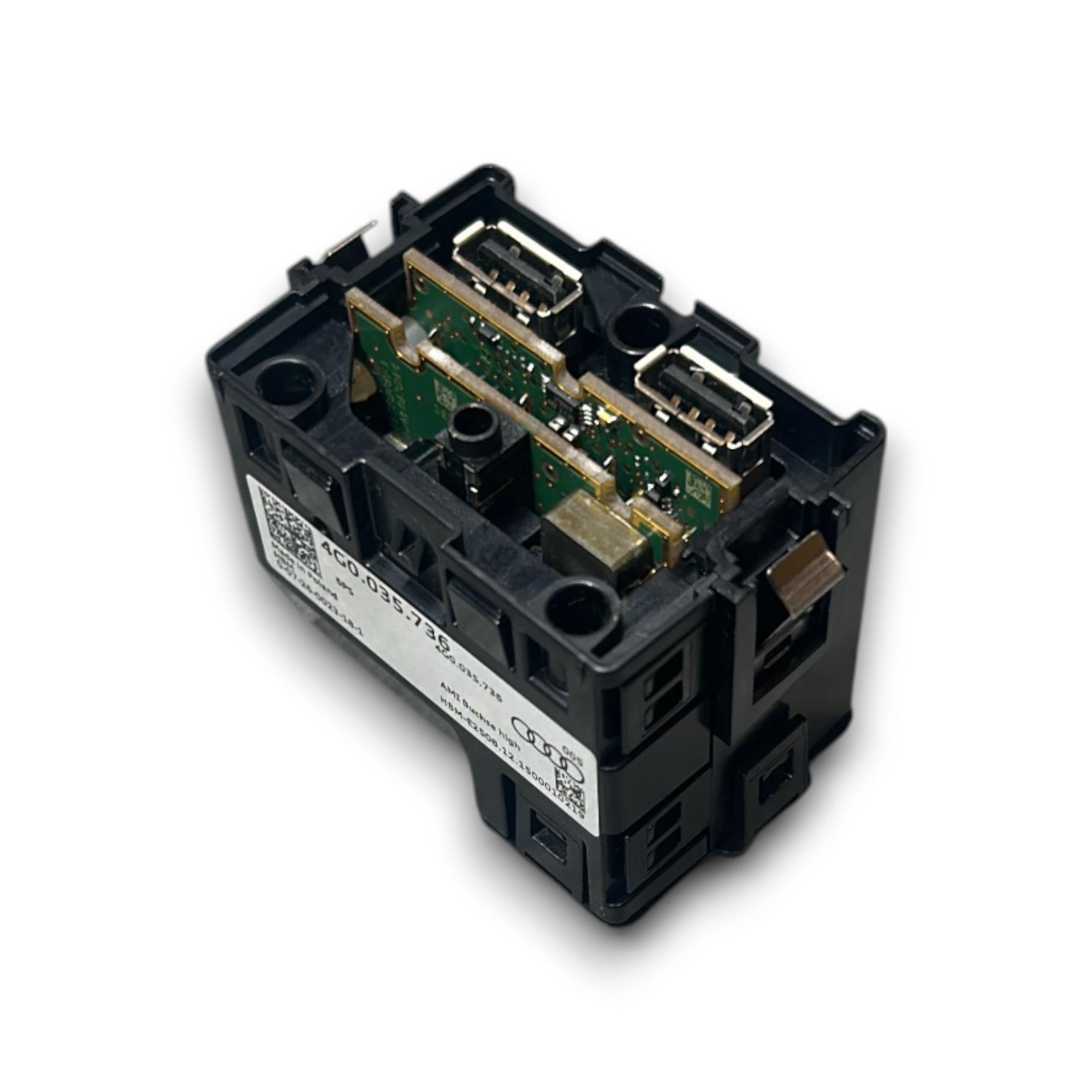 Prese USB + Presa AUX Audi A6 (C7) (4G) cod.4G0035736 (2011 > 2018) - F&P CRASH SRLS - Ricambi Usati