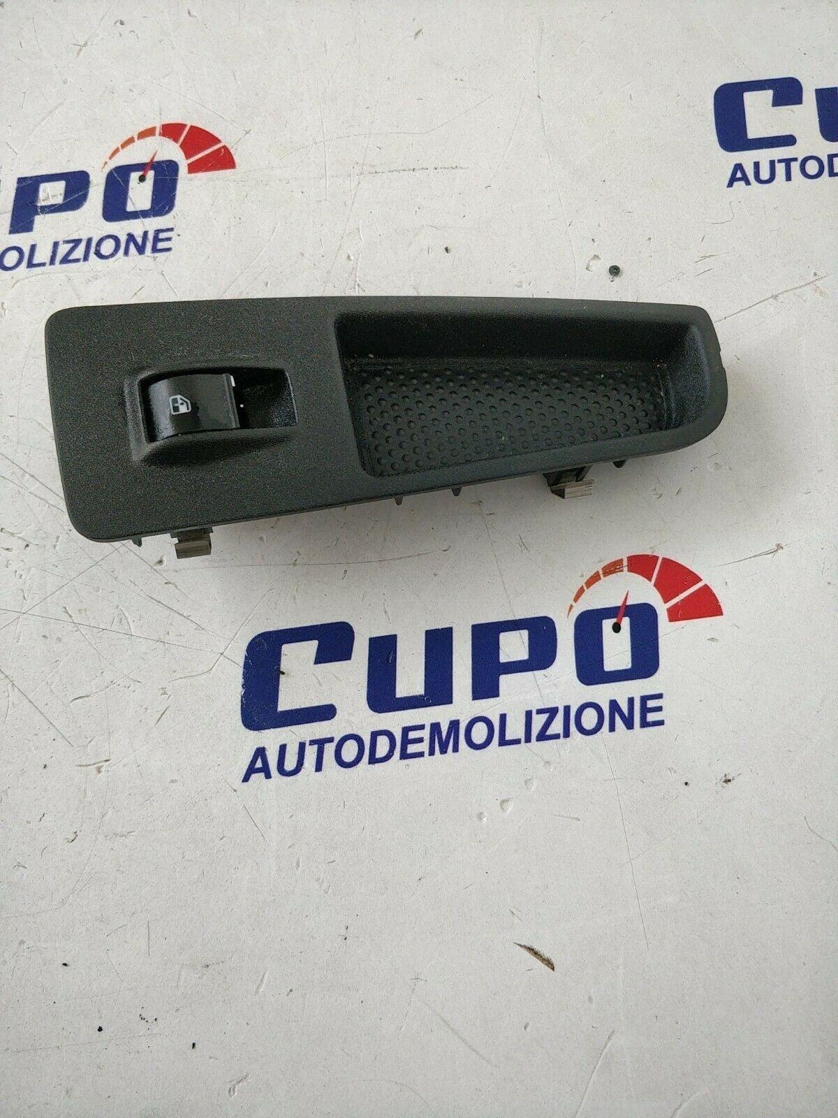 Pulsantiera Alza Vetri Anteriore Destra Dx Lancia Delta 3 735474939 - F&amp;P CRASH SRLS - Ricambi Usati