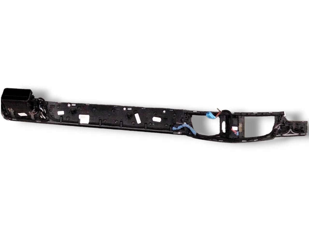 Rivestimento / modanatura cruscotto Mercedes classe E W212 (2009 - 2016)cod.A212680XX71 - F&P CRASH SRLS - Ricambi Usati