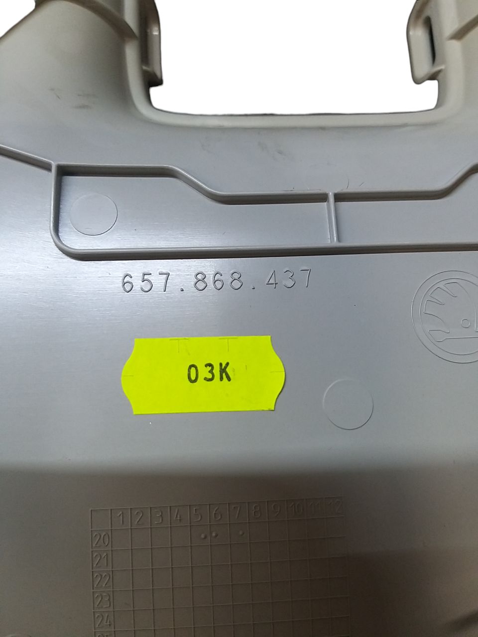 Rivestimento / Modanatura Interna + Spia Airbag Skoda Kamiq ( 2018 > ) Cod : 657868437 - F&P CRASH SRLS - Ricambi Usati