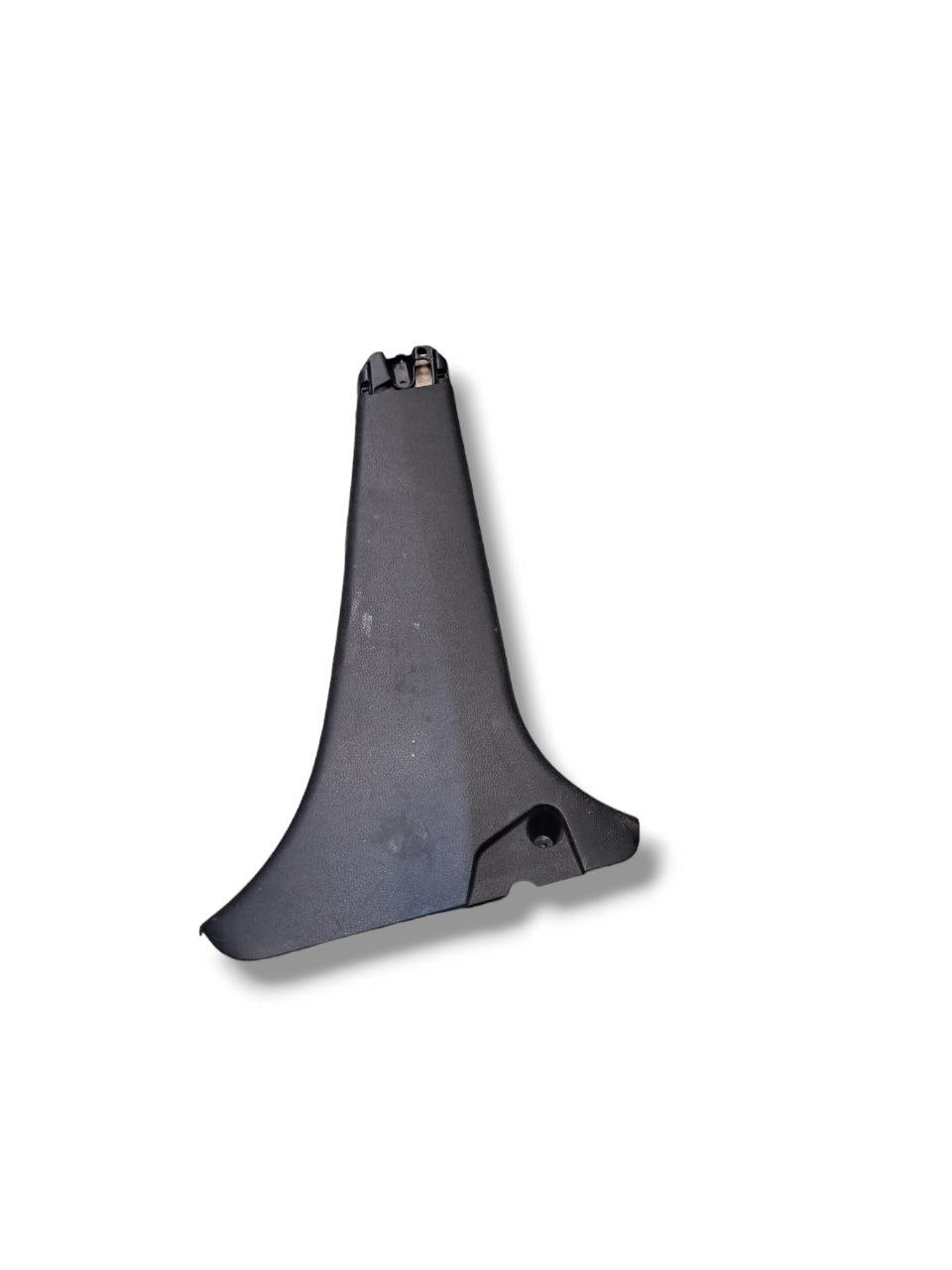 Rivestimento Montante Inferiore destro (Dacia Sandero (2012 - 2020) COD:769150176R - F&amp;P CRASH SRLS - Ricambi Usati