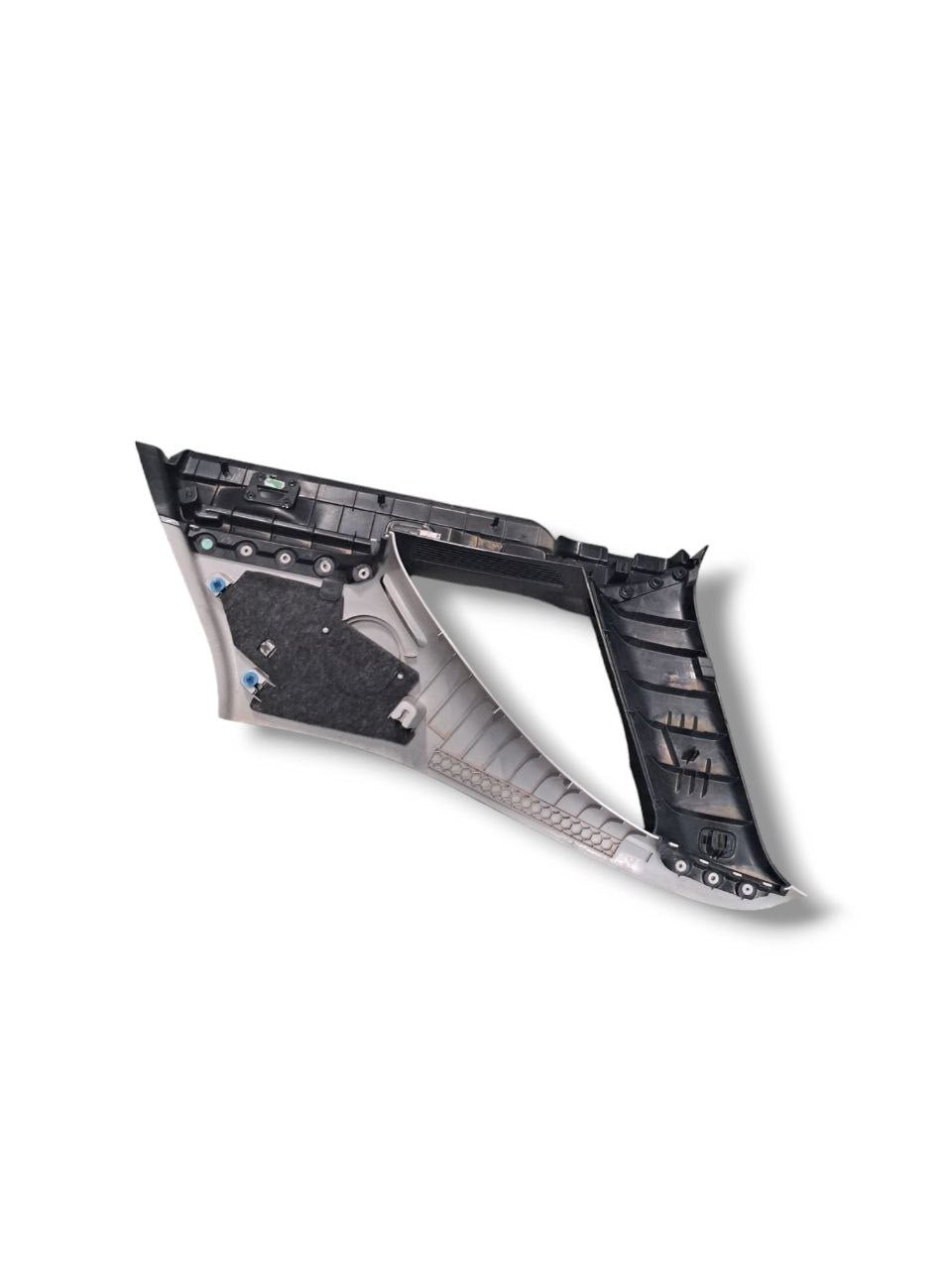 Rivestimento Montante Posteriore sinistro Mercedes Classe B W246 (2012 - 2018) COD:A2466900330 - F&P CRASH SRLS - Ricambi Usati