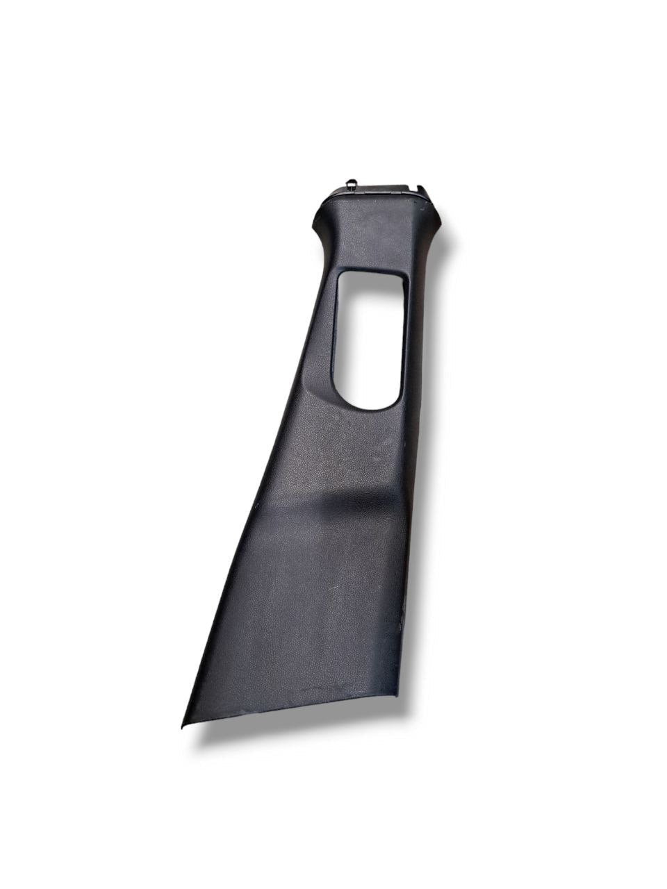 Rivestimento Montante superiore destro Mercedes - Benz Classe A w176 COD:A1766900325 ( 2012 - 2018 ) - F&P CRASH SRLS - Ricambi Usati