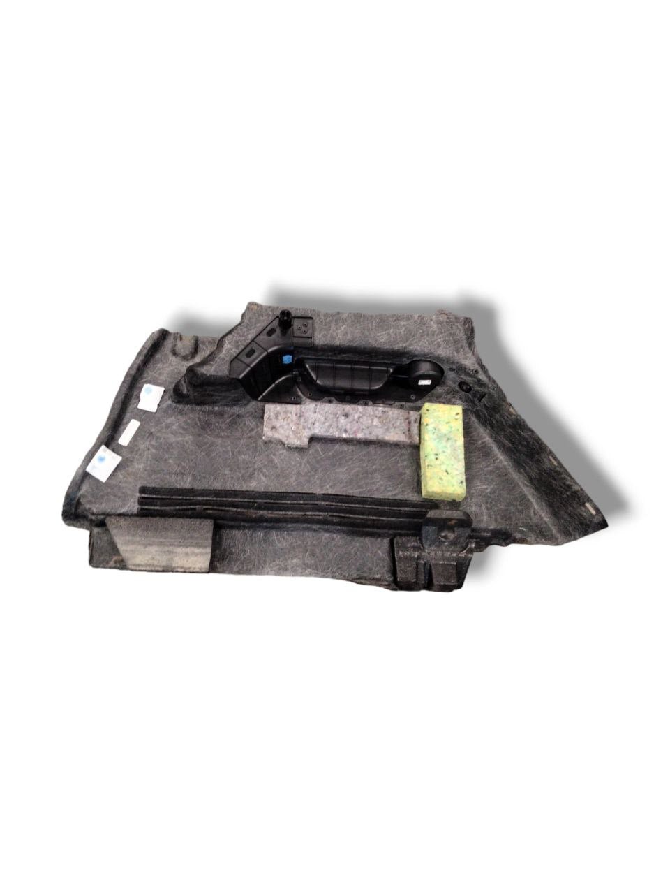 Rivestimento pannello cofano laterale destro Citroen C4 Grand Picasso cod.98266860ZD (2013 - 2022) - F&P CRASH SRLS - Ricambi Usati