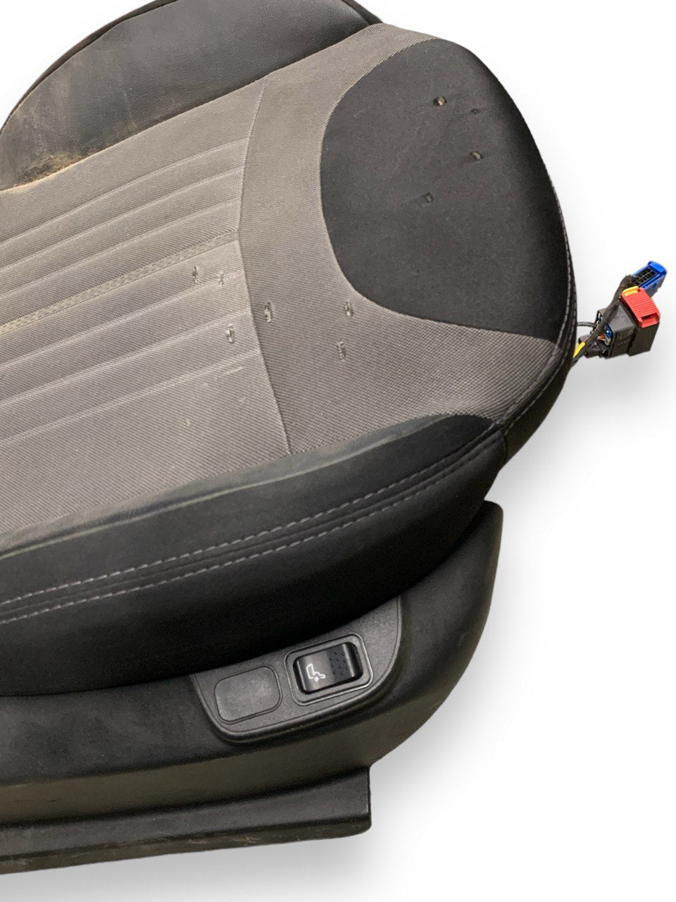 Sedile Anteriore Destro Lato Passeggero Fiat 500L (2014) - F&P CRASH SRLS - Ricambi Usati