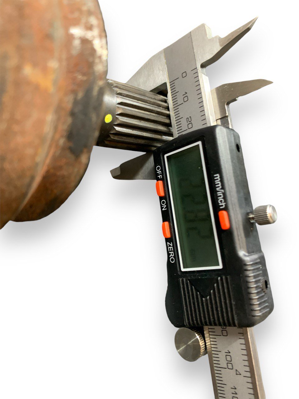 Semiasse / Albero motore Manuale 5 Marce Anteriore Destro Citroen C3 1.4b (2012) cod.9801388680 - F&P CRASH SRLS - Ricambi Usati