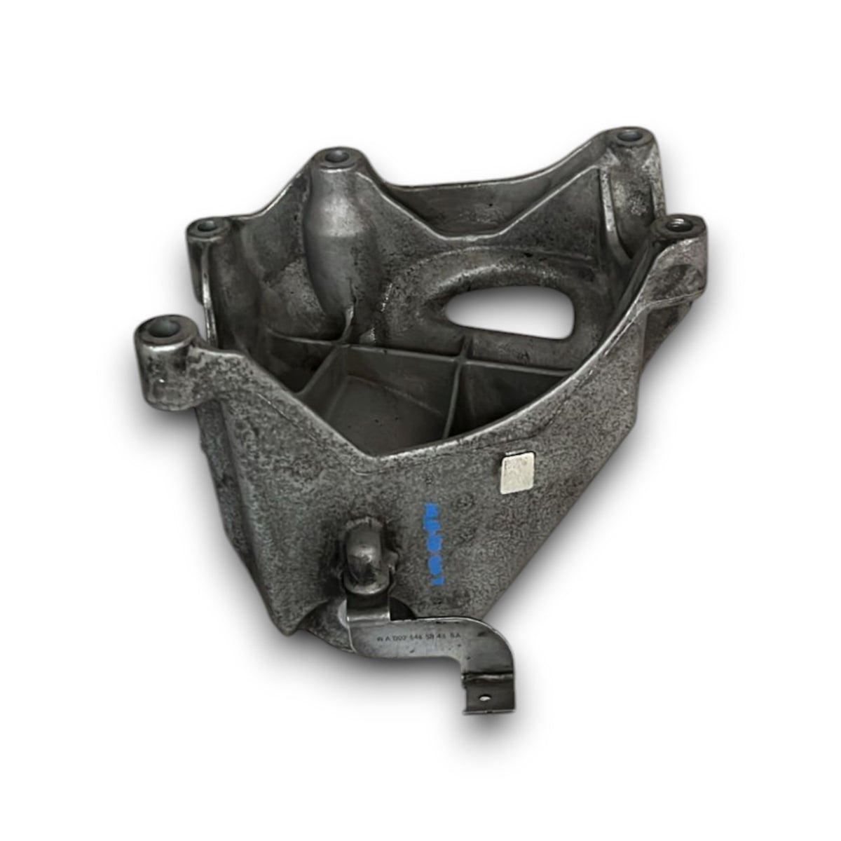 Staffa Supporto Motore Sinistro Mercedes Benz Classe C (W205) cod:A6262230100 1.6 Diesel (2014 &gt; 2021) - F&amp;P CRASH SRLS - Ricambi Usati