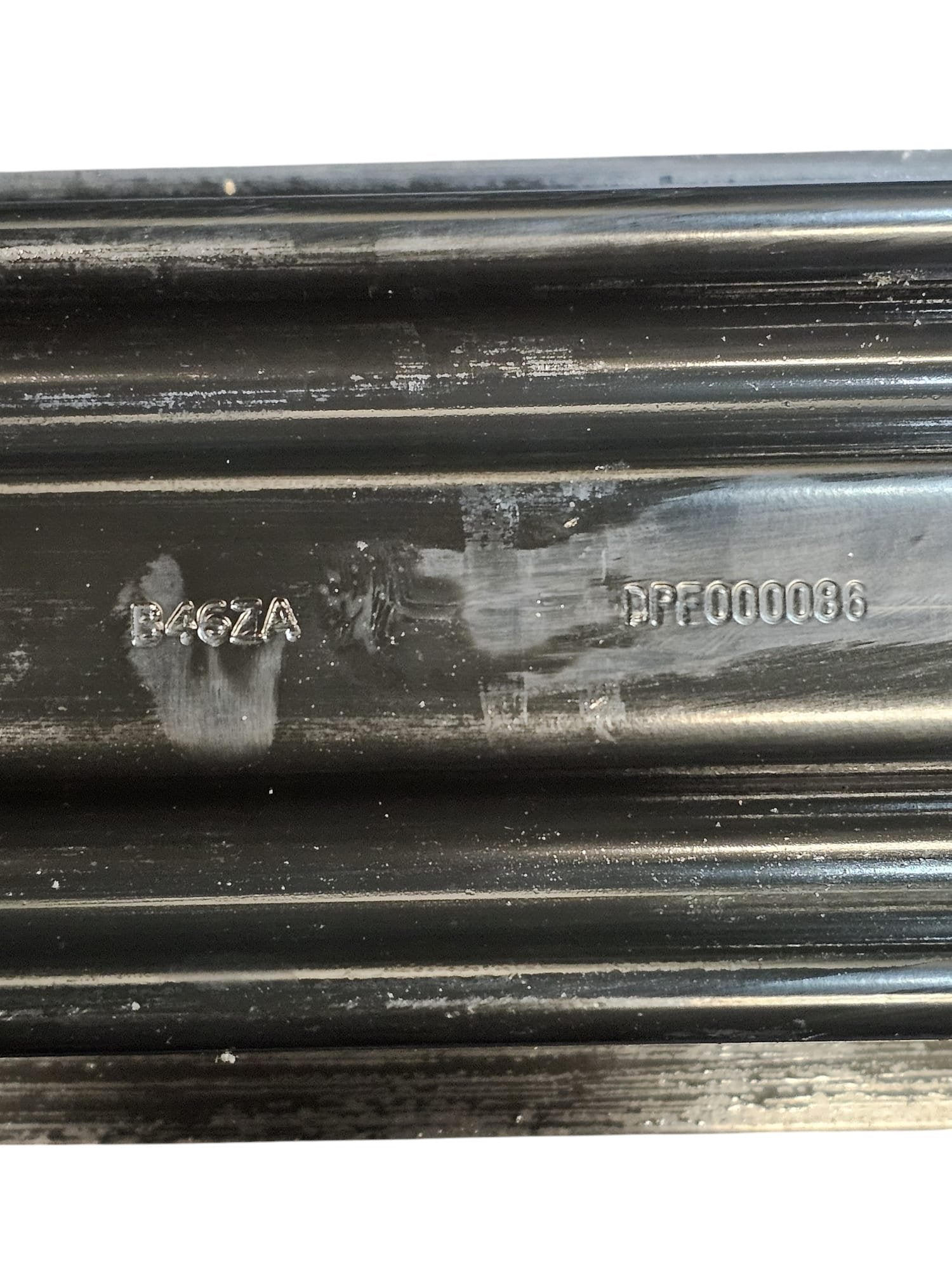 Staffa / Traversa Paraurti Anteriore Range Rover Sport L320 Cod:DPF000086 (2005 - 2012) - F&P CRASH SRLS - Ricambi Usati
