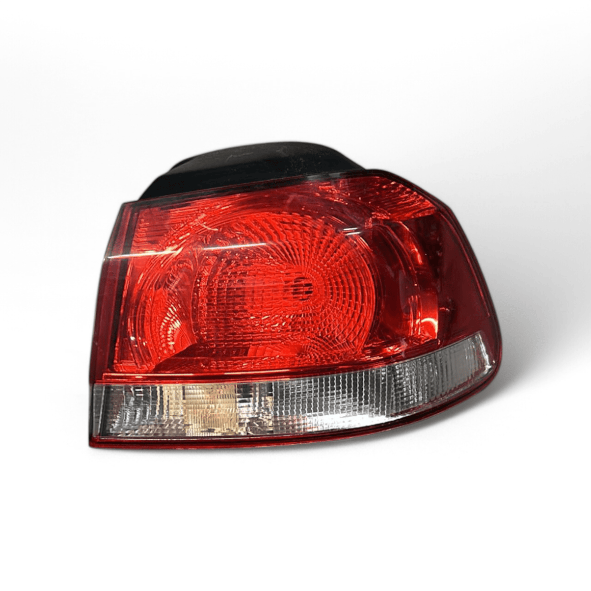 Stop / Fanale Alogeno Destro Volkswagen Golf VI cod:89091067 (2008 &gt; 2021) - F&amp;P CRASH SRLS - Ricambi Usati