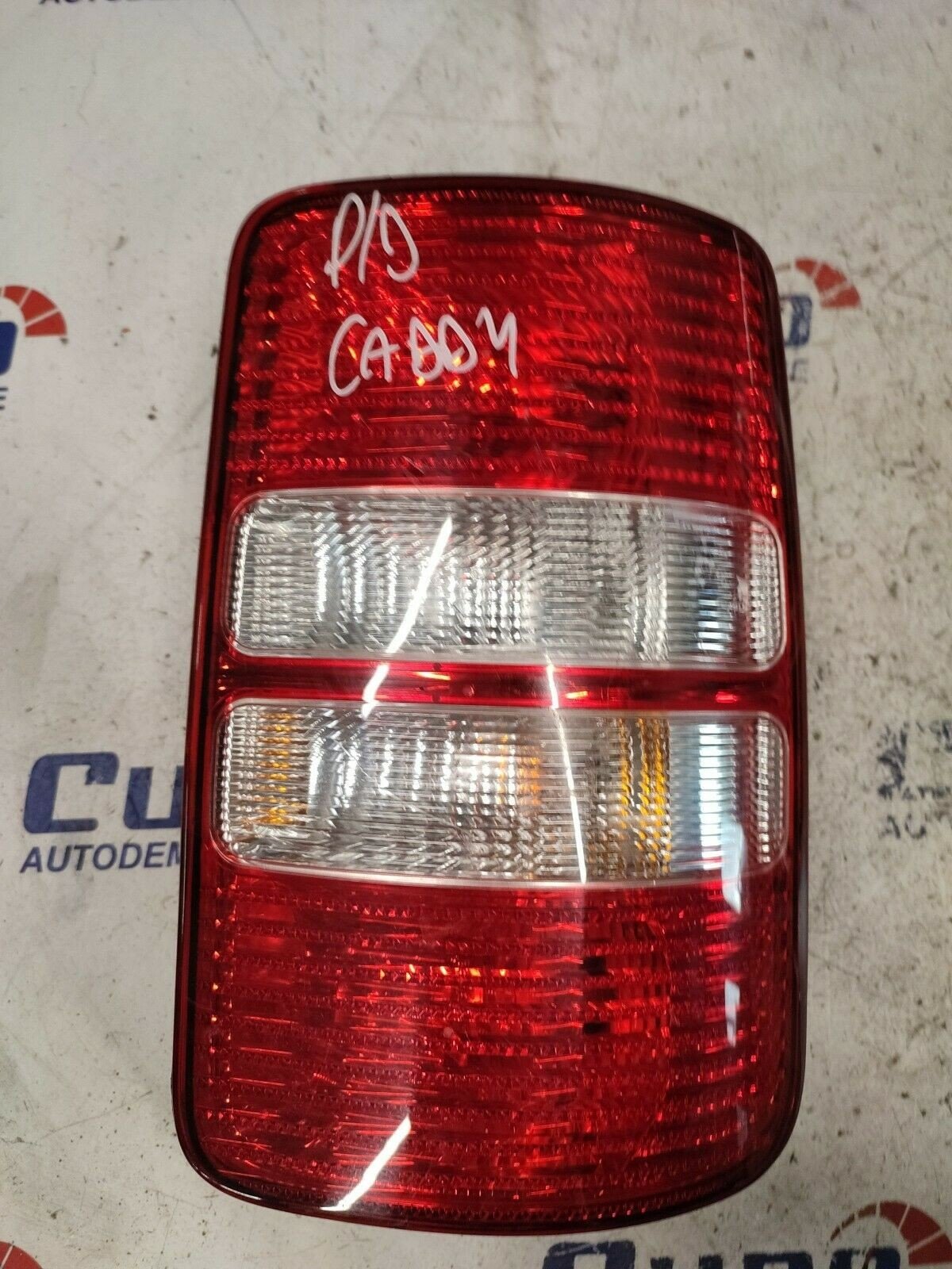 Stop Fanale Posteriore Destro Volkswagen Caddy 3 2K5945258 - F&amp;P CRASH SRLS - Ricambi Usati