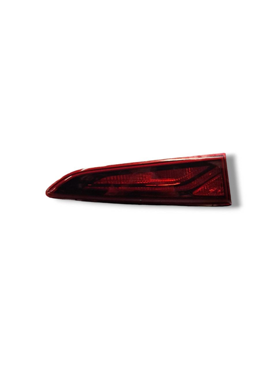 Stop / Fanale posteriore interno sinistro (Sx) Alogeno Hyundai Kona (2017&gt;) COD:92403 - J90 - F&amp;P CRASH SRLS - Ricambi Usati