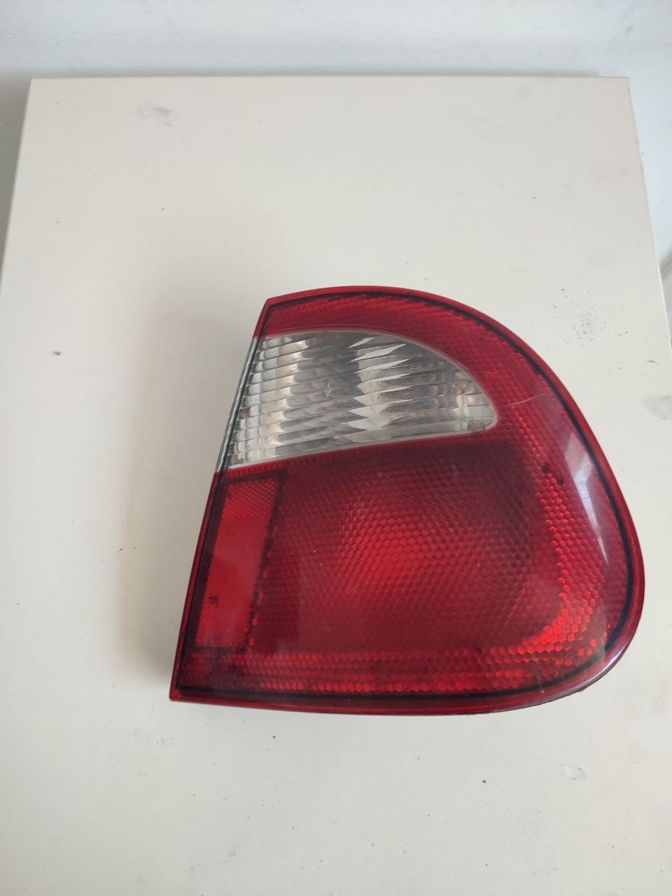 Stop posteriore destro Seat Cordoba ( 1998 ) - F&P CRASH SRLS - Ricambi Usati