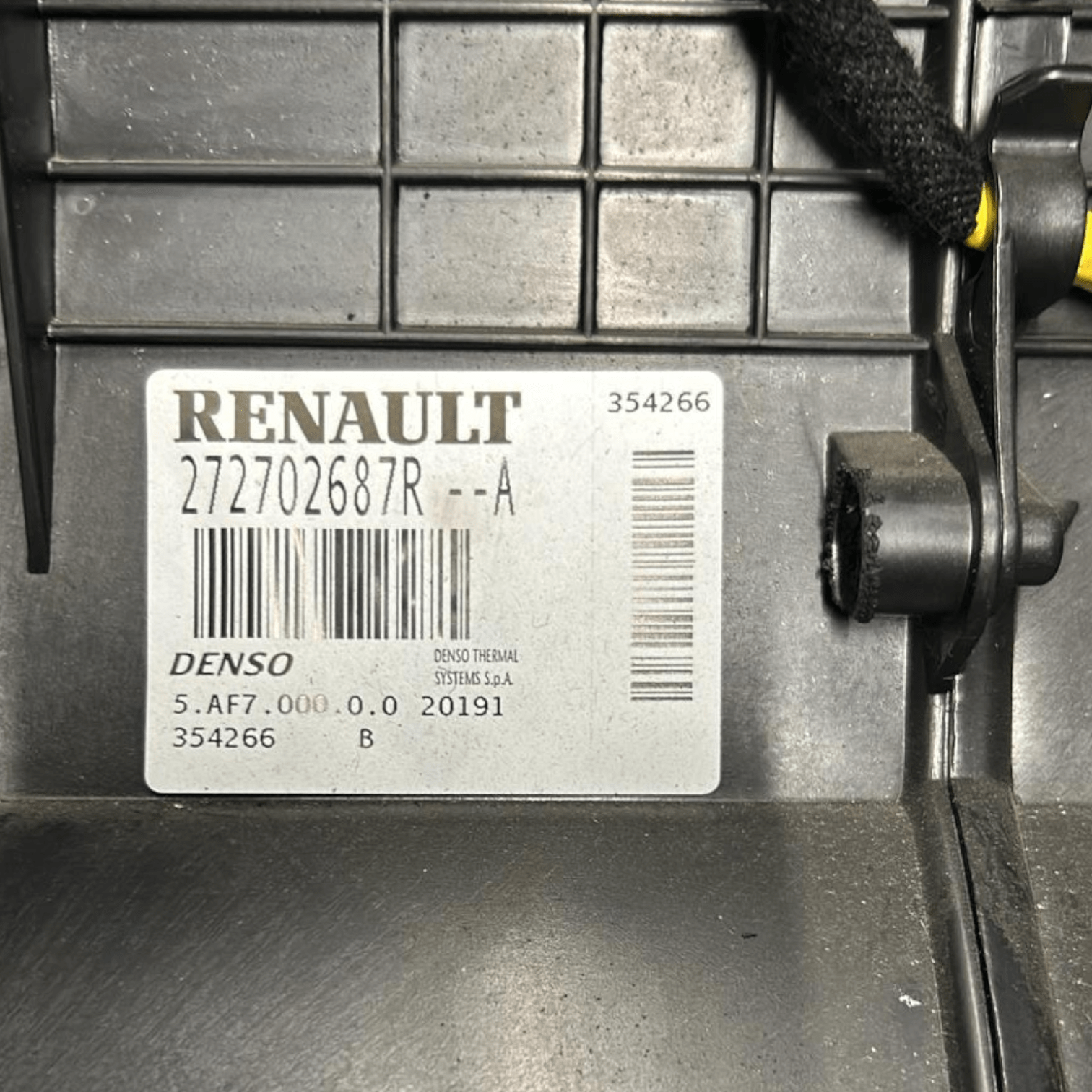 Stufa Renault Master III 2.3 Diesel cod:272702687R (2020 >) - F&P CRASH SRLS - Ricambi Usati