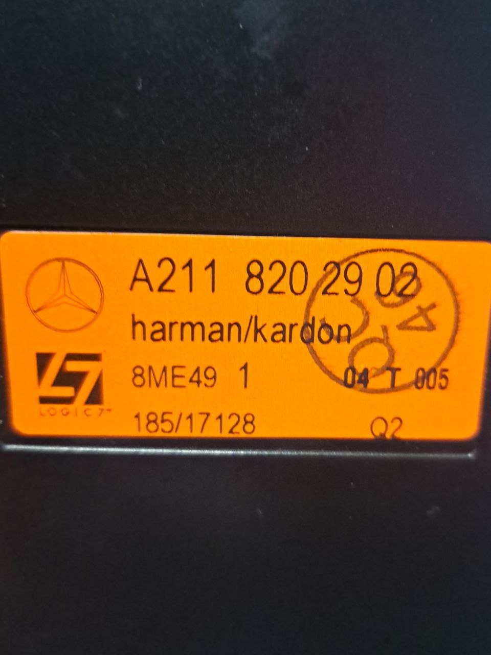 Subwoofer posteriore Mercedes - Benz Classe E W211 (2005) COD:A2118202902 - F&P CRASH SRLS - Ricambi Usati