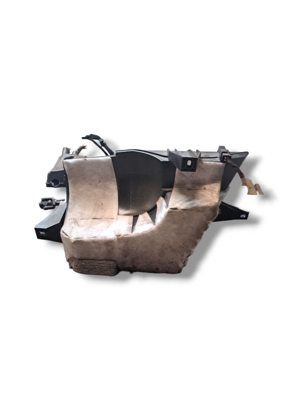 Subwoofer posteriore Mercedes - Benz Classe E W211 (2005) COD:A2118202902 - F&P CRASH SRLS - Ricambi Usati
