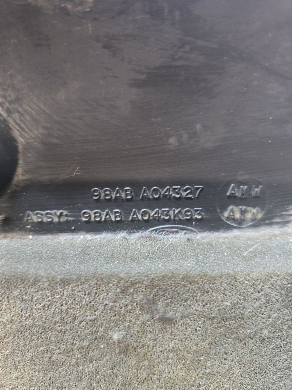 Vano Portaoggetti Ford Focus ( 1998 - 2005 ) Cod : 98ABA04327 - F&P CRASH SRLS - Ricambi Usati